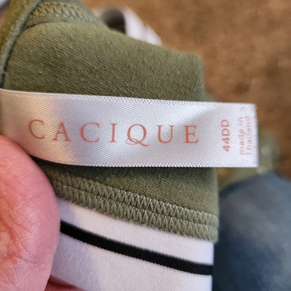 Lot Of 2 Cacique Bras Size 44D Green Polka Dot Blue White Striped Adjustable - Picture 5 of 8